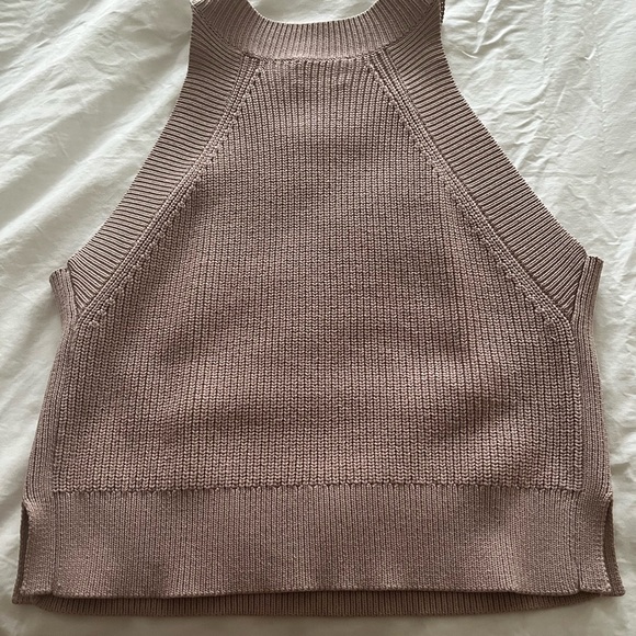 Aritzia knit tank - Picture 3 of 7